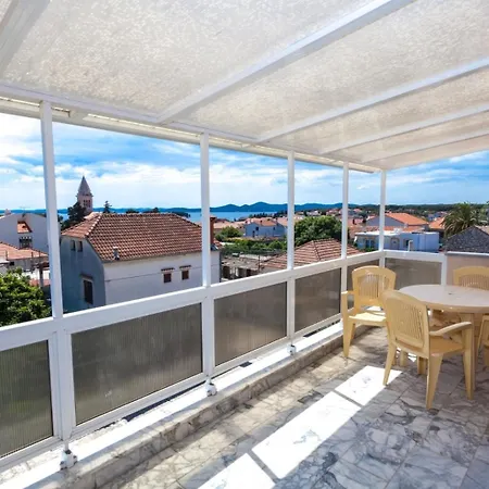 And With Parking Space Pakostane, Biograd - 24768 ゲストハウス 3*
