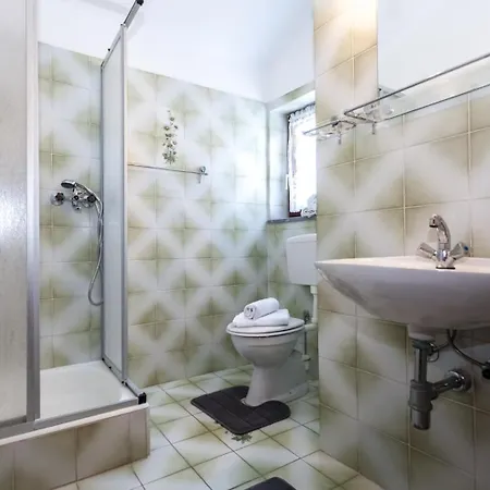 And With Parking Space Pakostane, Biograd - 24768 Penzion Pakoštane